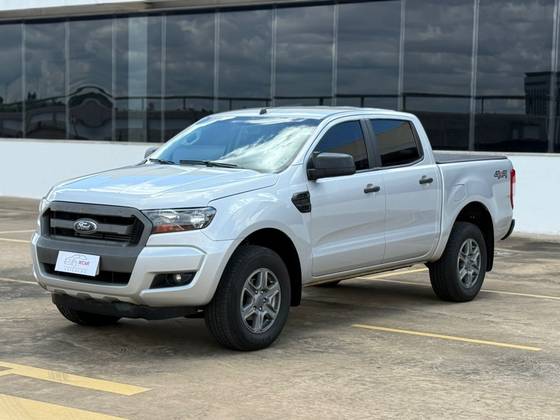 FORD RANGER 2.2 XLS 4X4 CD 16V DIESEL 4P MANUAL